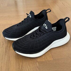 Size 10 APL Men's TechLoom Zipline